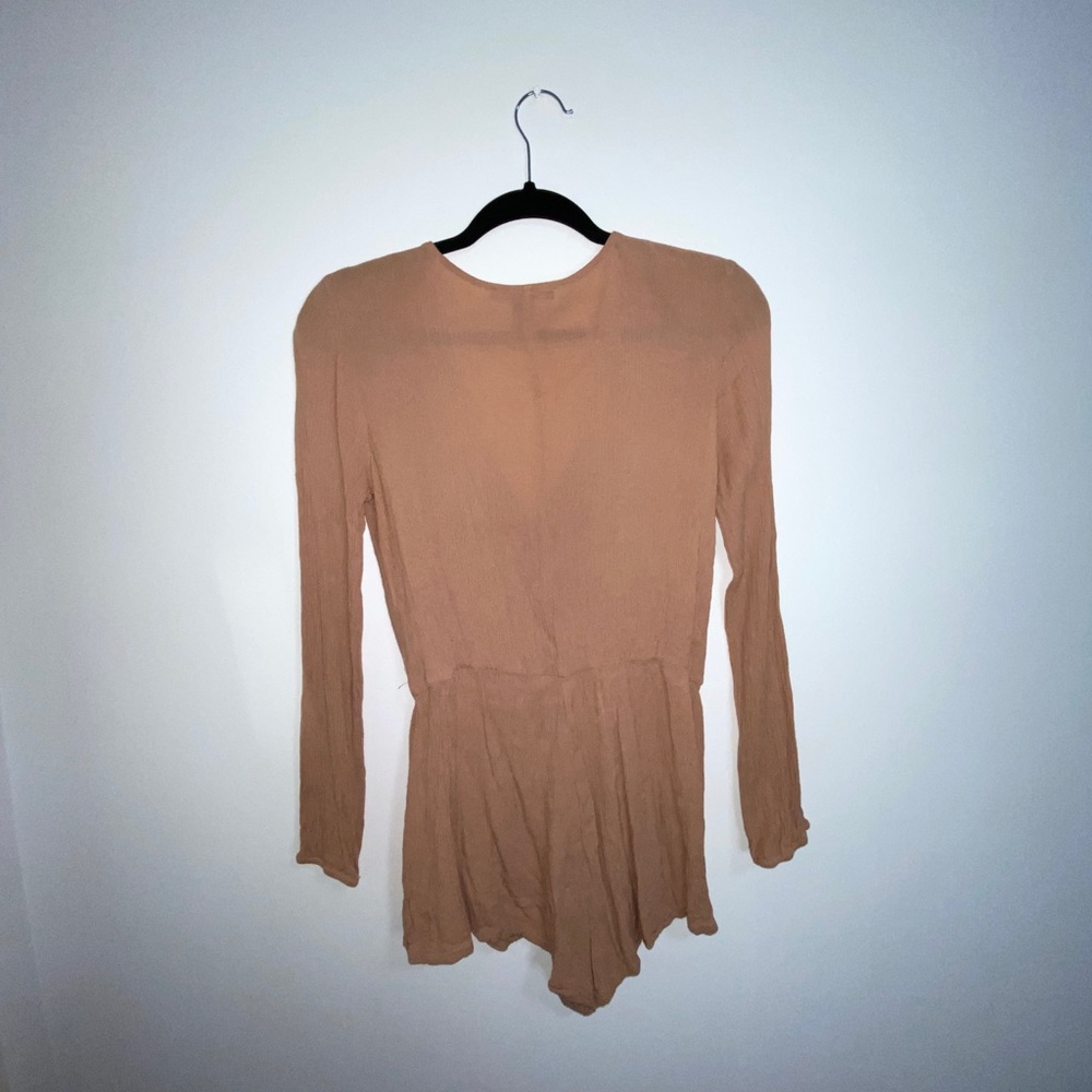 BEIGE ROMPER - Picture 4 of 6
